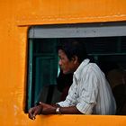 der fenstergucker, yangon, burma 2011