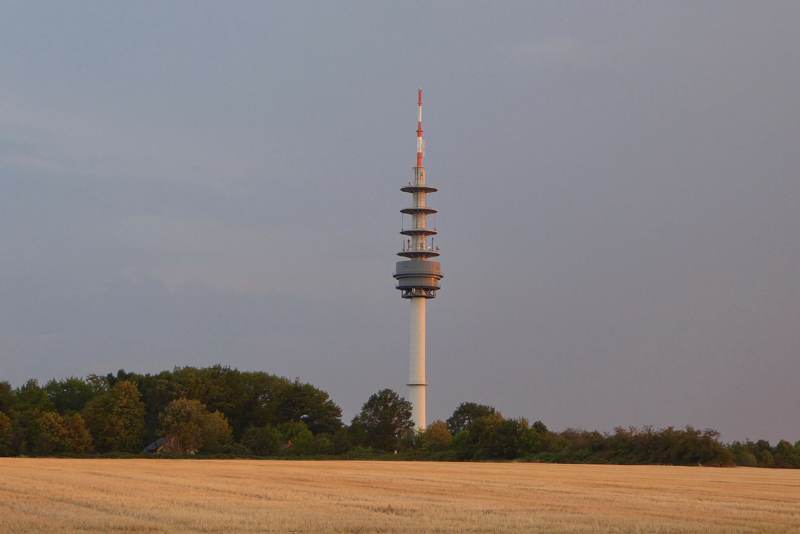 Der Fernmeldeturm Leipzig-Holzhausen