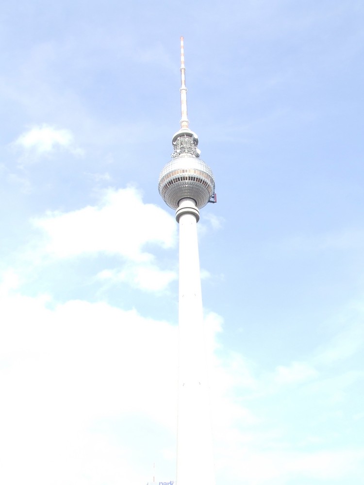 ~~Der Fernsehturm~~