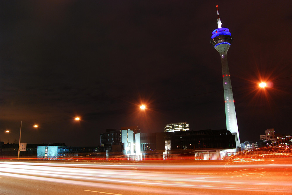 Der Fernsehturm in Düsseldorf