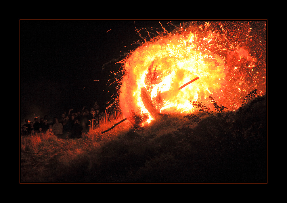 Der Feuergeist... - Osterräderlauf Lügde 2014