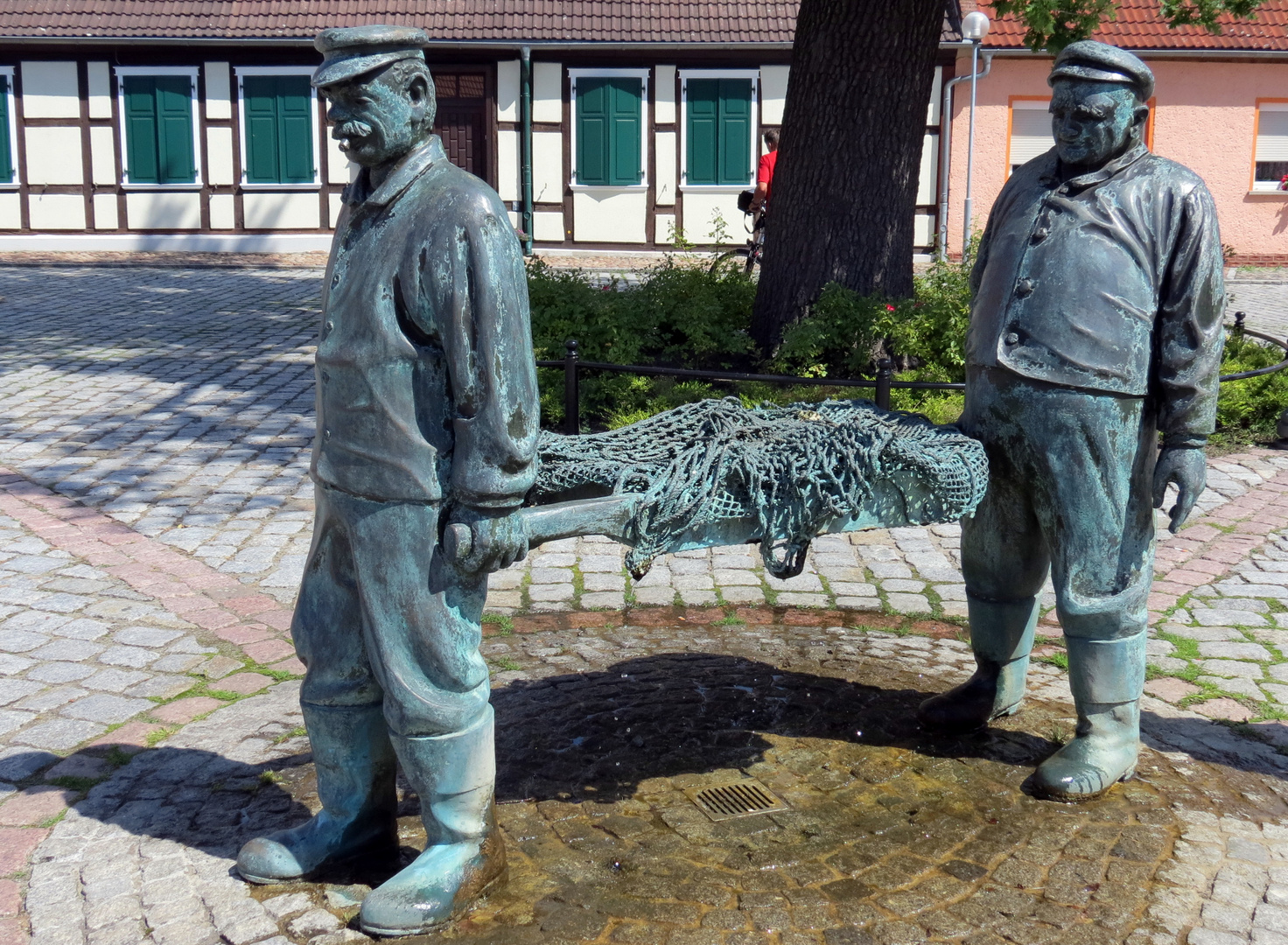 Der Fischerbrunnen von Arneburg