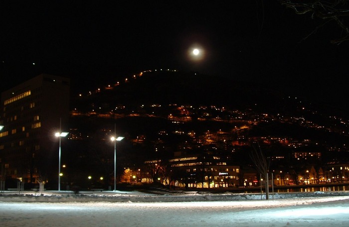 der fløien bei nacht/das skandinavische griechenland