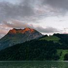 Der Fluebrig in der Morgensonne - Wägital (SZ)