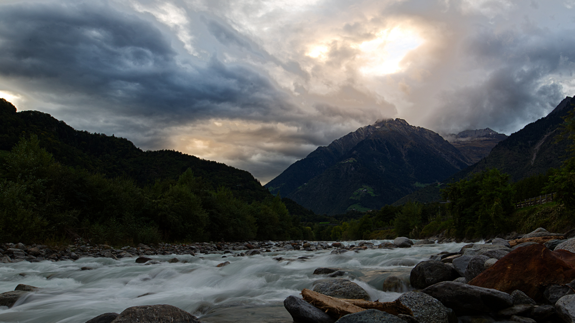 Der Fluss der nicht schlafen will.