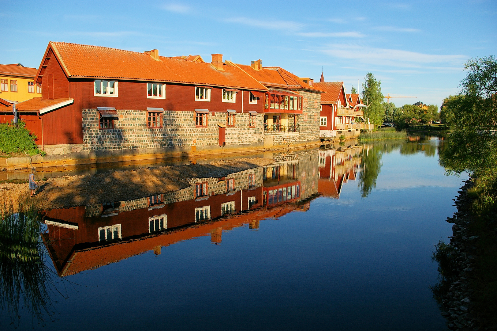 Der Fluss Falunån als Spiegel