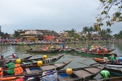 Der Fluss Thu Bon in der Stadt Hoi An 2025