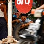 der freundliche reifenschuster gleich ums eck, burma 2011