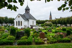 Der Friedhof in Holm