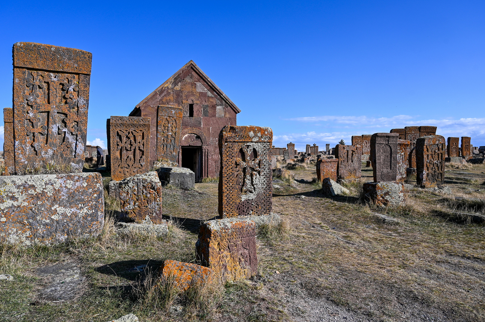 Der Friedhof von Noratus 13