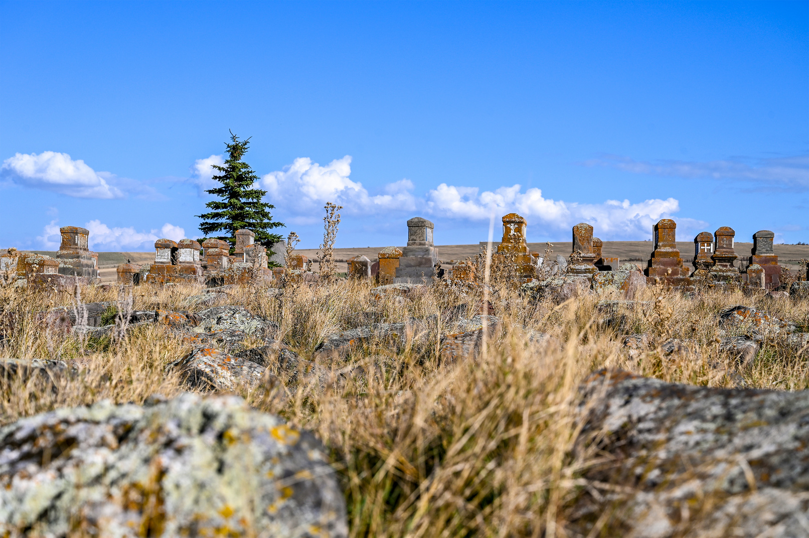 Der Friedhof von Noratus 26