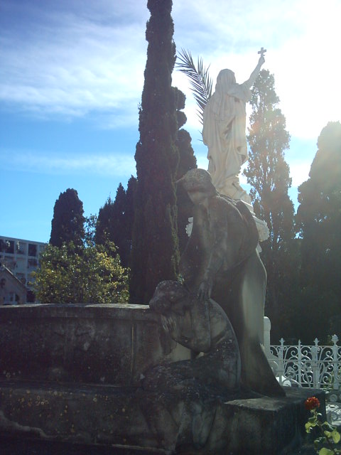 Der Friedhof von Sitges im Dezember