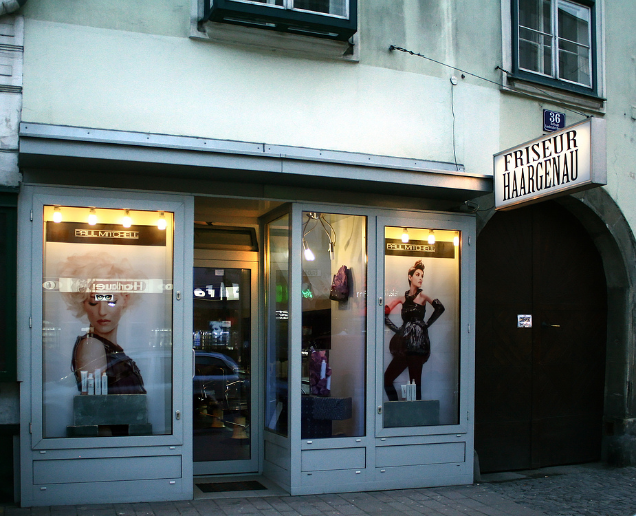 Der Friseur Haargenau in der Landstraßer Hauptstraße