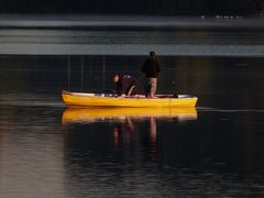 Der frühe "Fischer" fängt den Fisch