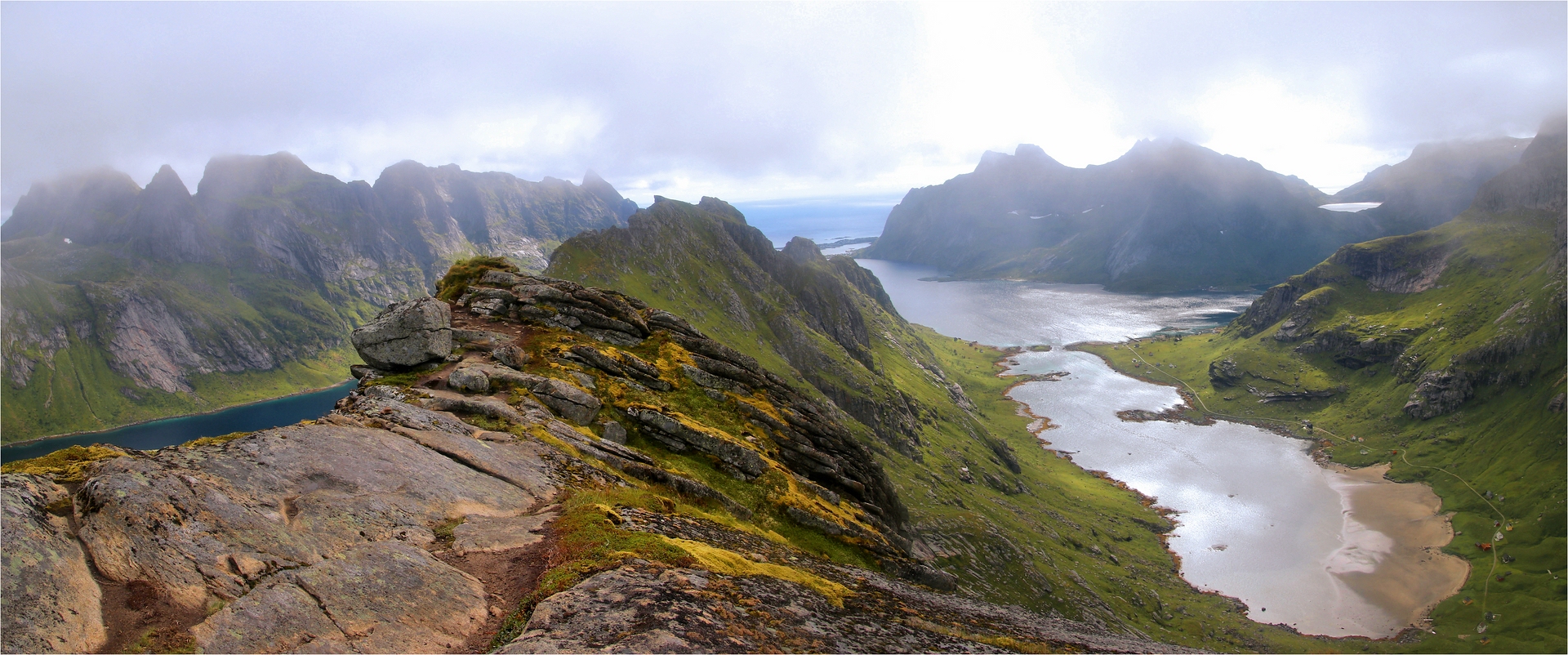 DER FÜNF-FJORDE-BLICK