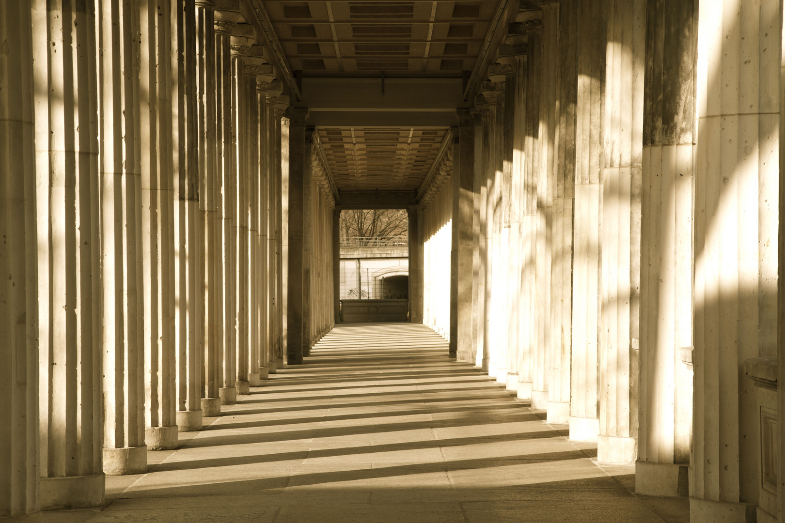 Der Gang zum Bodemuseum, Museumsinsel Berlin