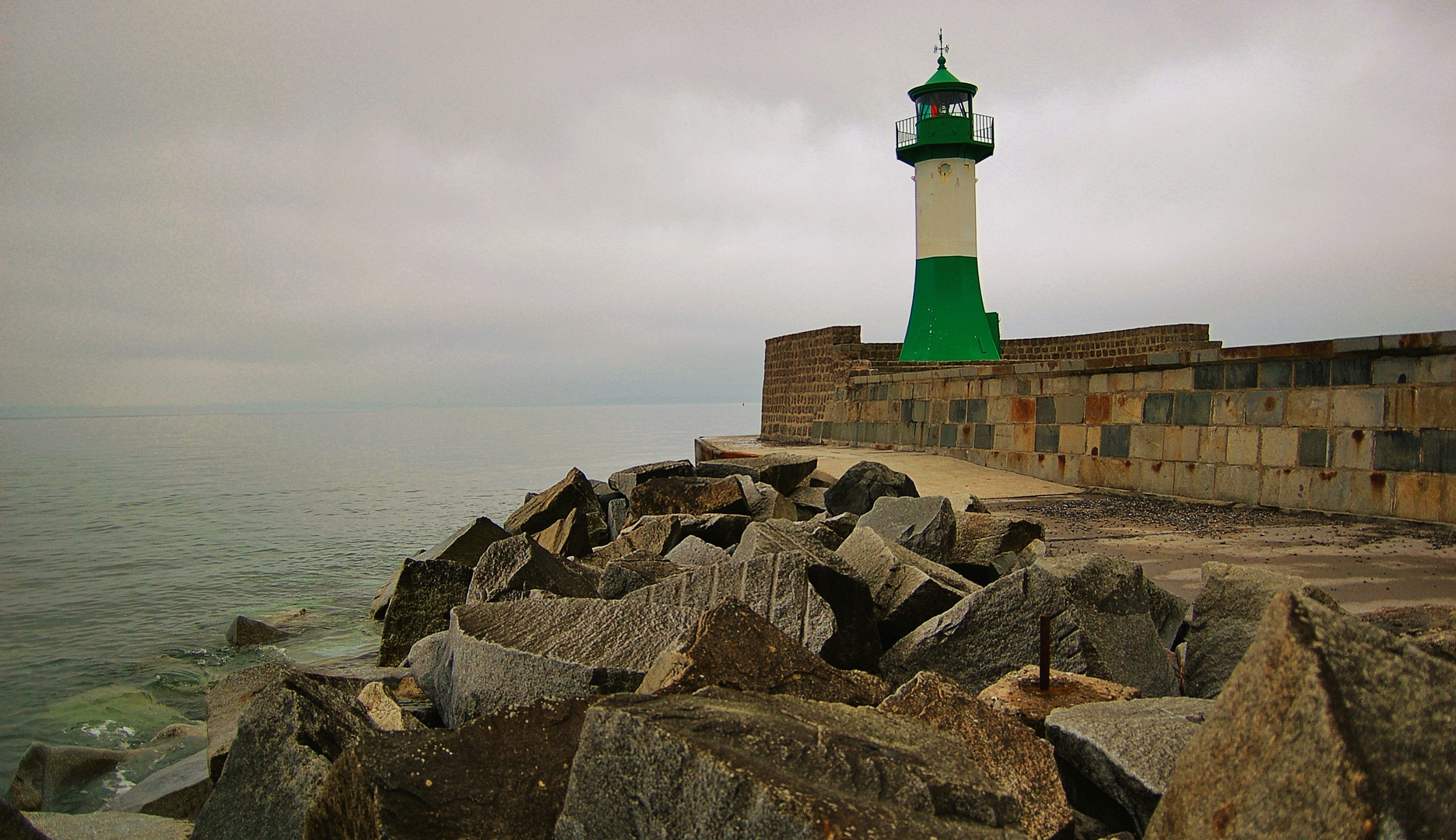 der Gang zum Leuchtturm ...