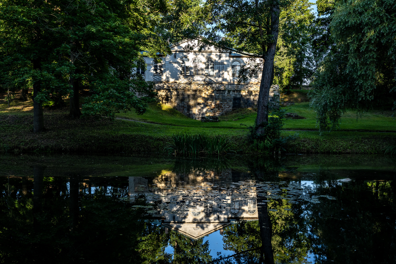 Der Gartenpavillon 04