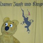 Der gelbe Bär auf dem Mittelaltermarkt (1)