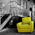 Der gelbe Sessel