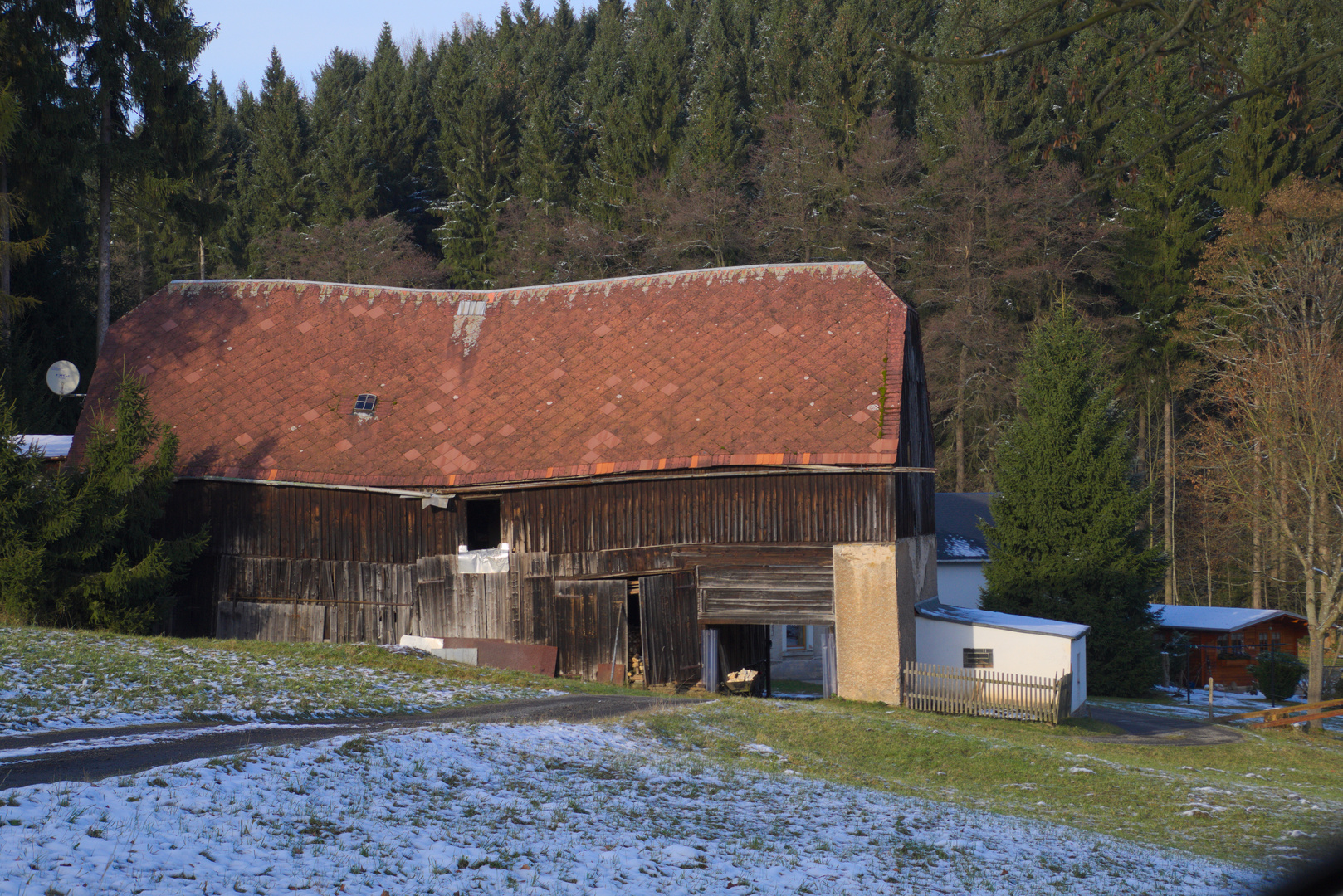 Der gespaltene Hof