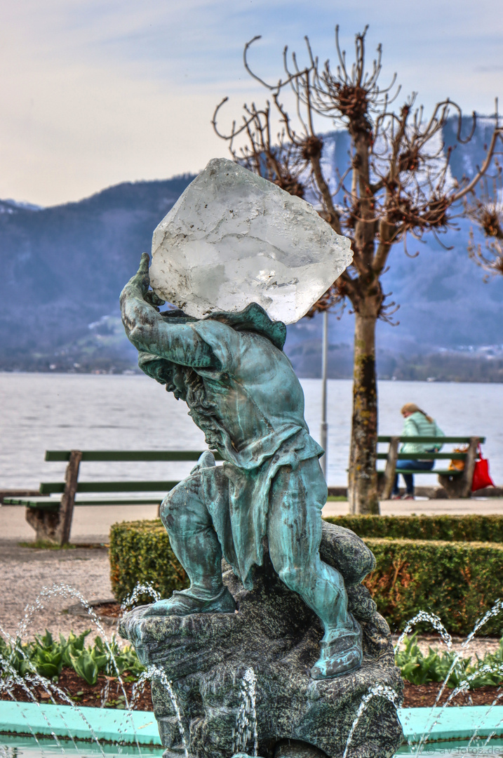 Der Gnom mit dem Bergkristall in Gmunden