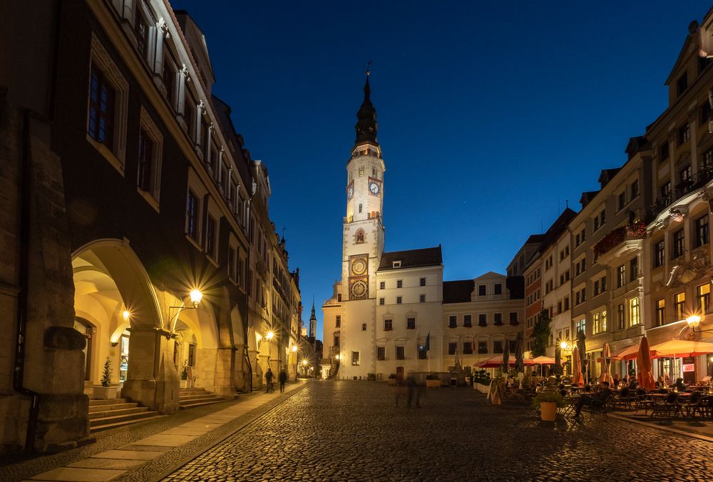 Der Görlitzer Untermarkt mit Rathausturm