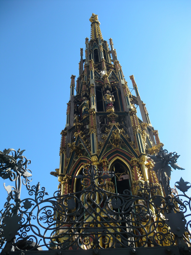 Der Goldene Brunnen in Nürnberg