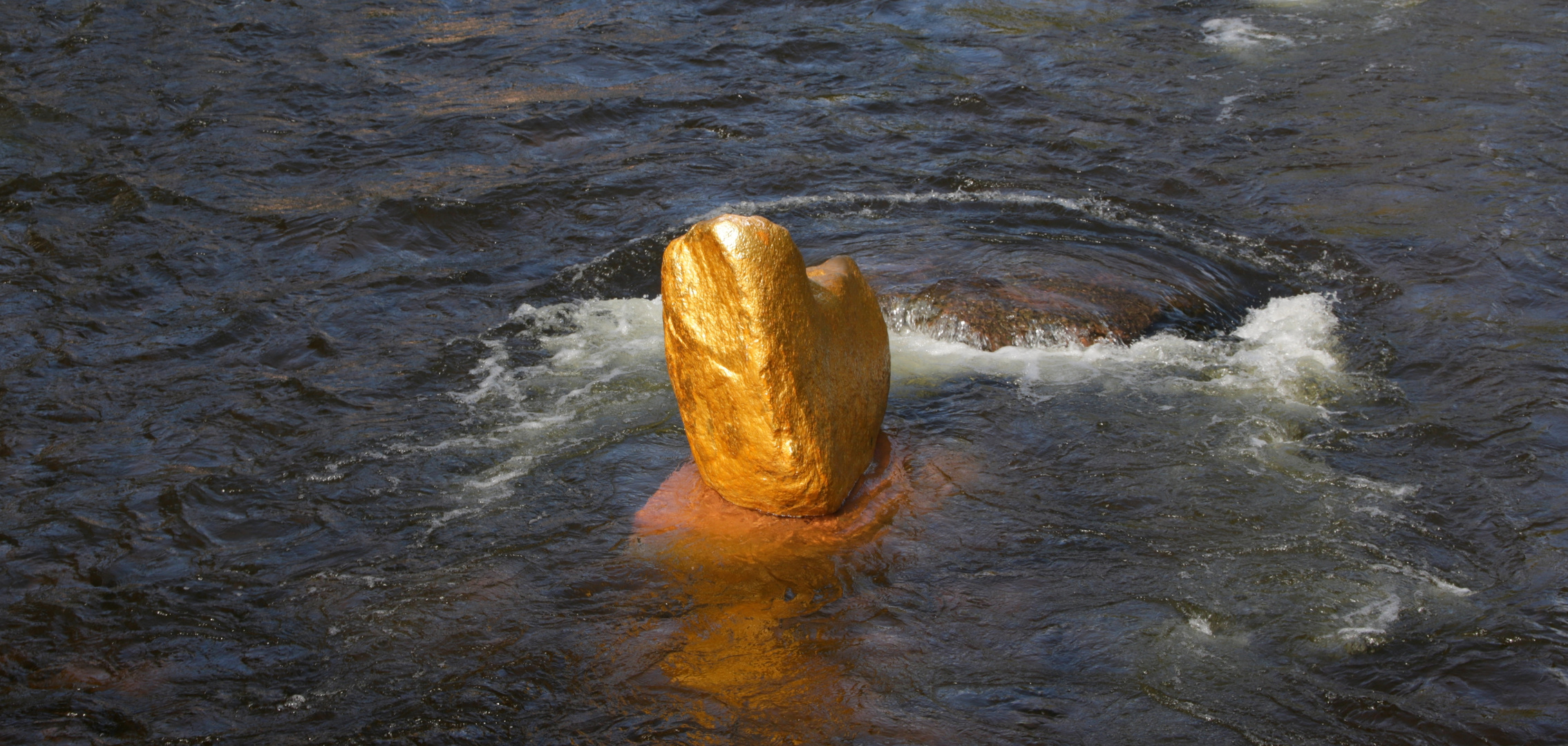 der goldene stein Nr. 4239201906041646