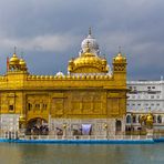 Der Goldene Tempel von Amritsar … 