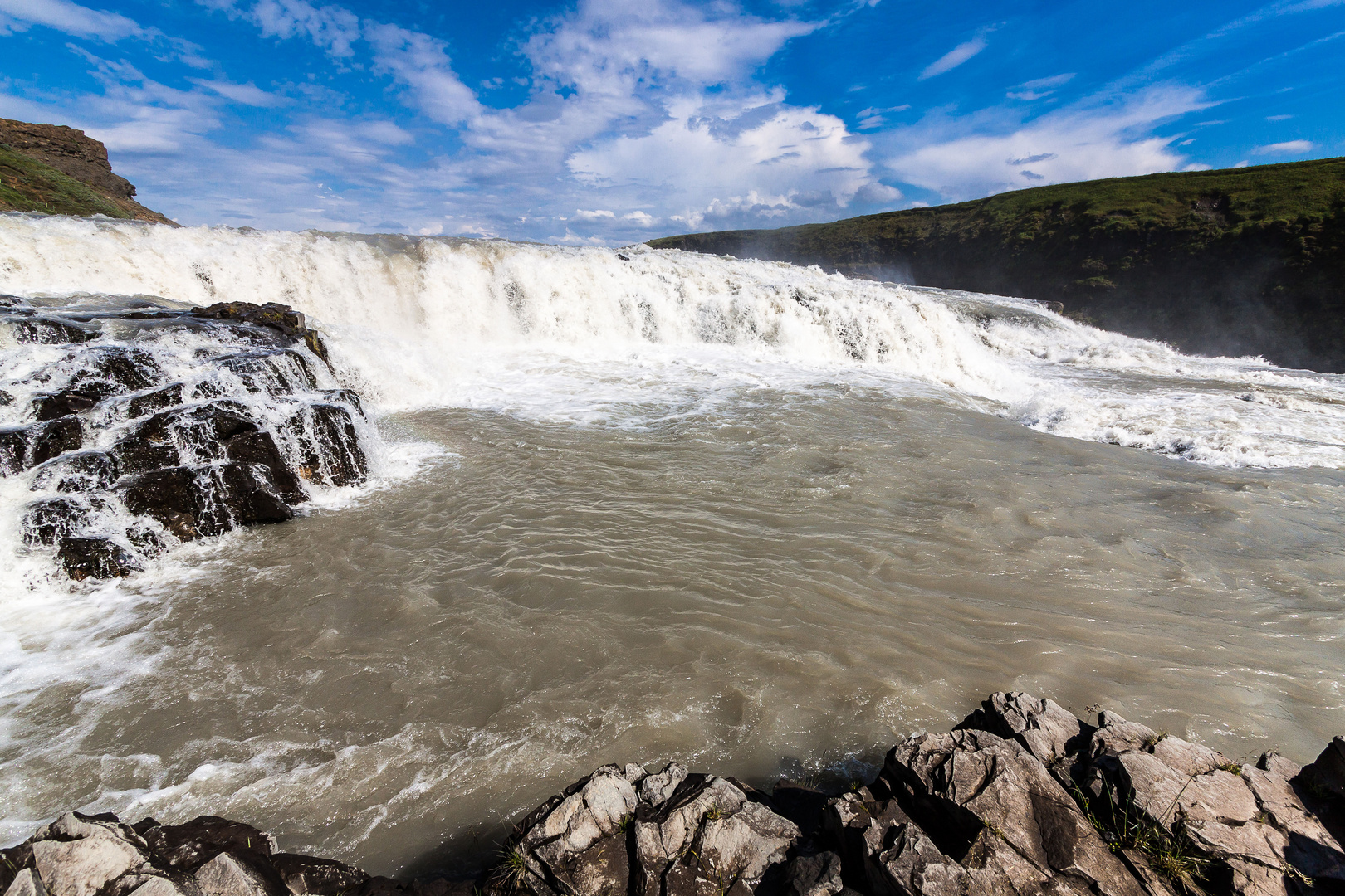 Der goldene Wasserfall