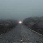 Der Gotthard im Nebel - Fahrt durch die Felsen