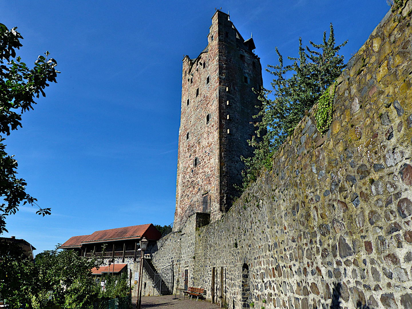 Der graue Turm 