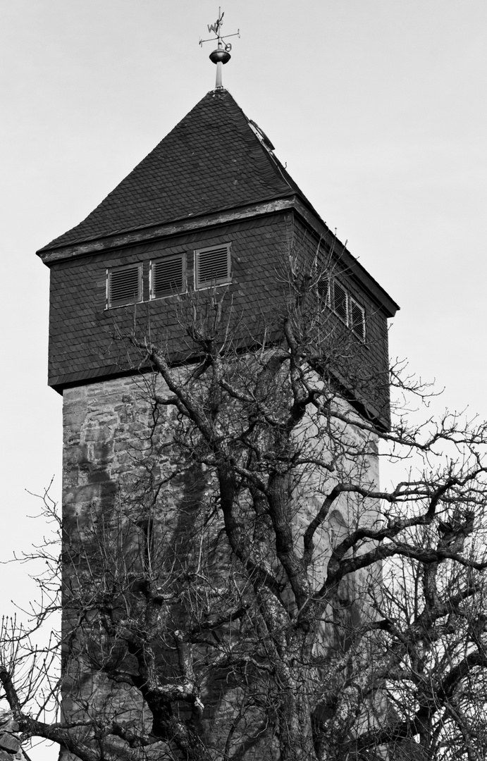 Der graue Turm - Kapelle Ottilienberg