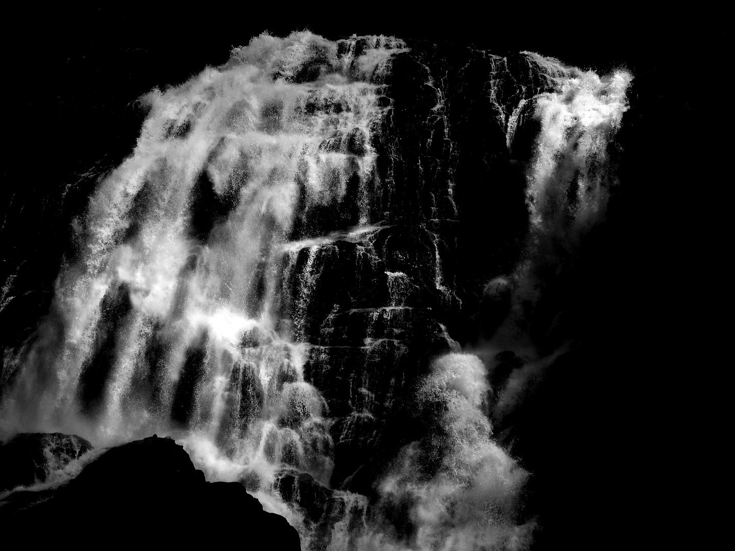 der Grawa wasserfall im Stubai 