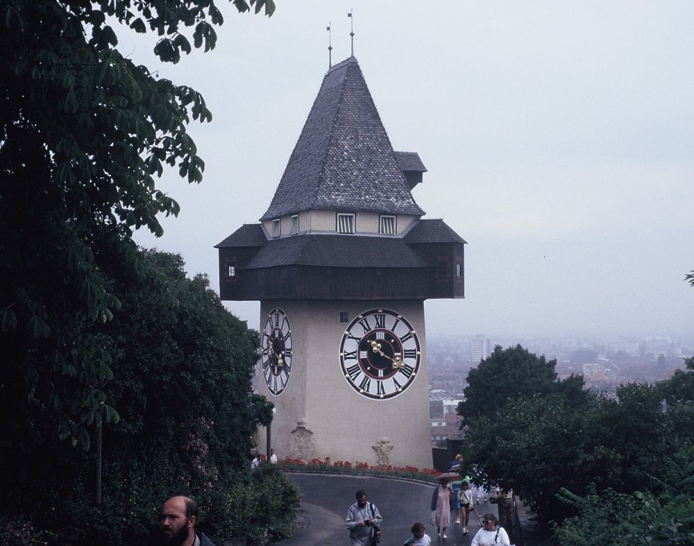 Der Grazer Uhrturm (2)