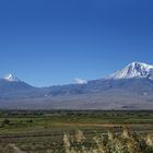 Der große Ararat und sein kleiner Bruder