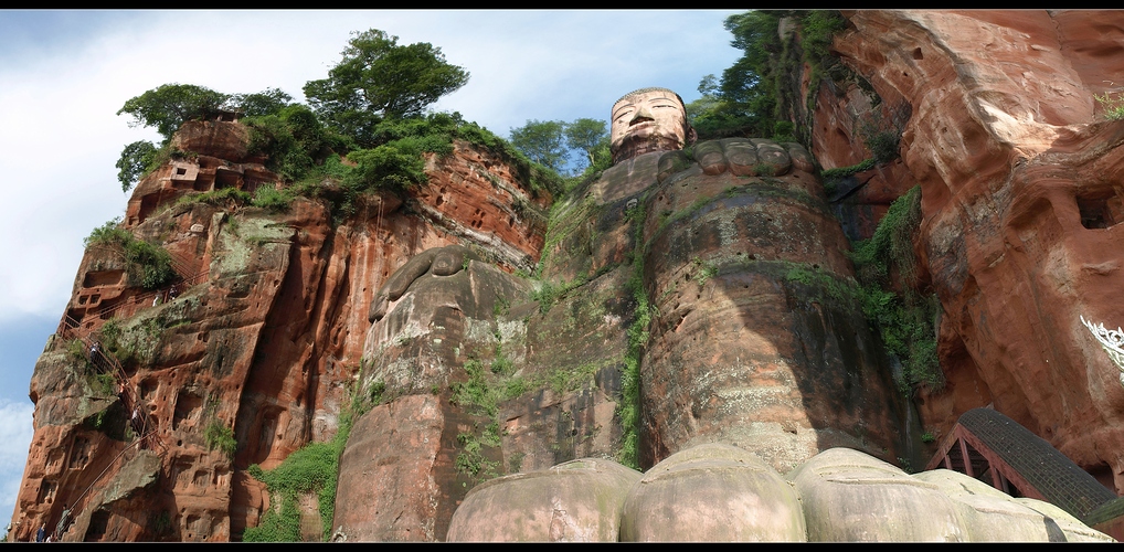 Der grosse Buddha von Leshan II