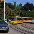 Der große gelbe Wagen mit der Schnapszahl