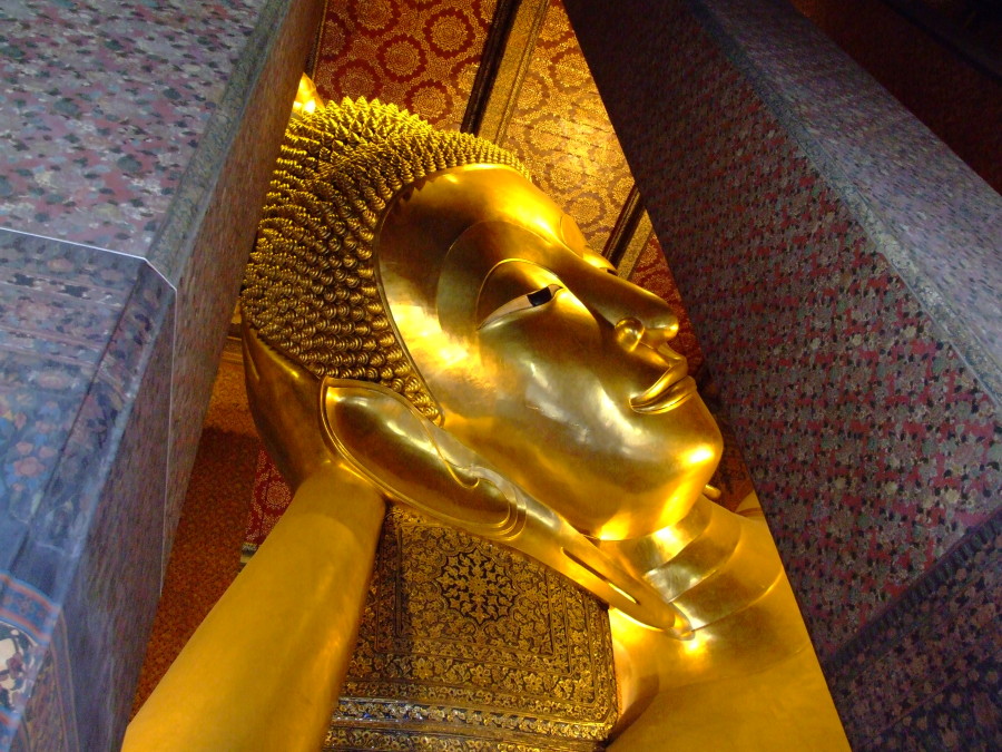 Der große liegende Buddha