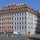 Der große Reformator Martin Luther vor der Frauenkirche...