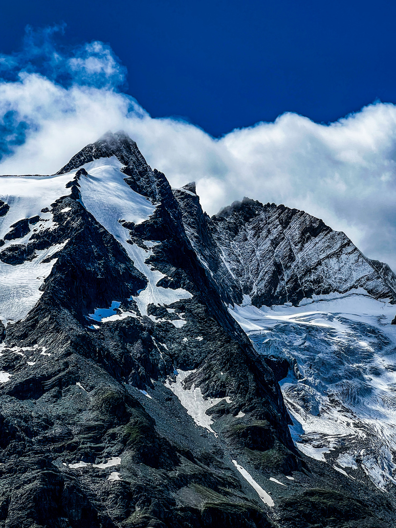 Der Großglockner- selten so schön gesehen doch mittlerweile soooo vergänglich .. 