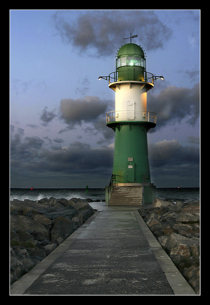 Der grüne Leuchtturm Foto & Bild