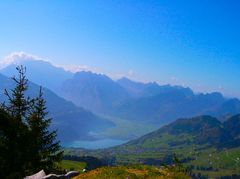 Der Gulmen hoch über dem Walensee