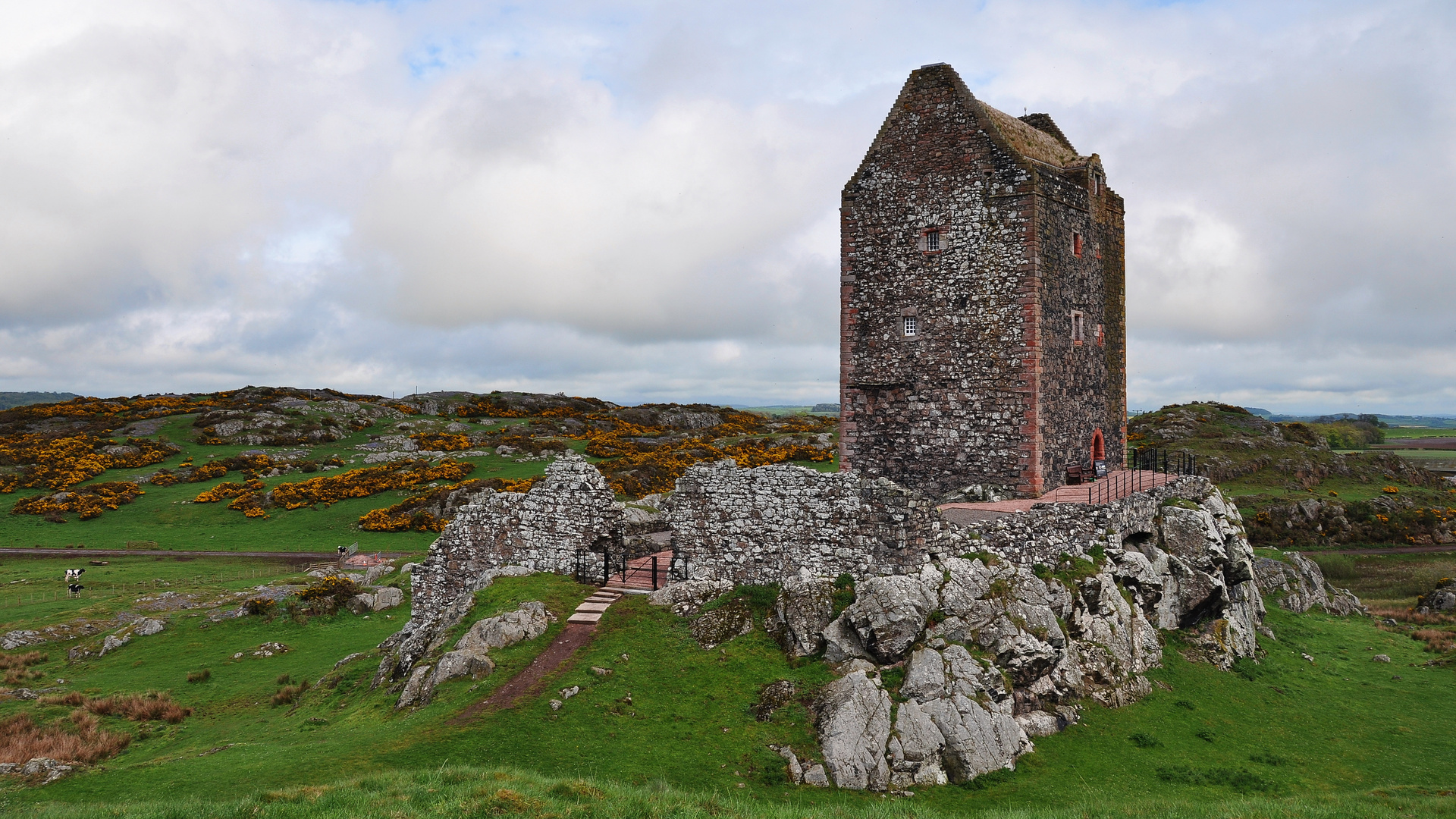 Der gute alte "Smailholm Tower"