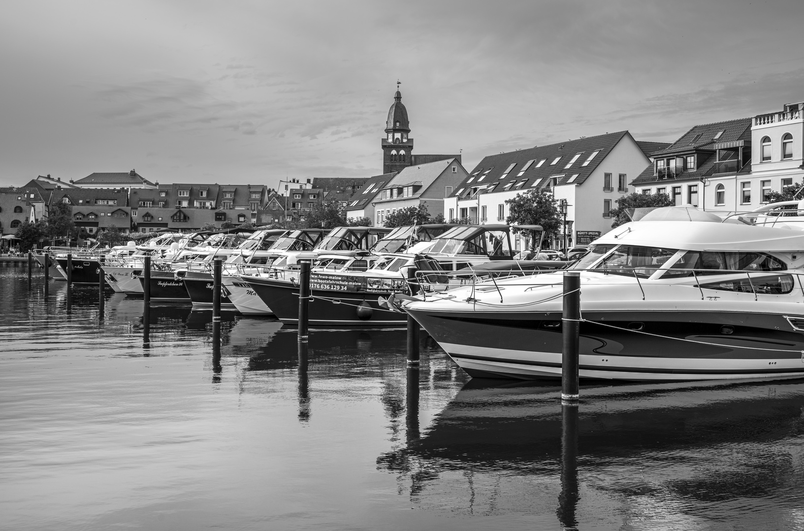 Der Hafen in Waren an der Müritz