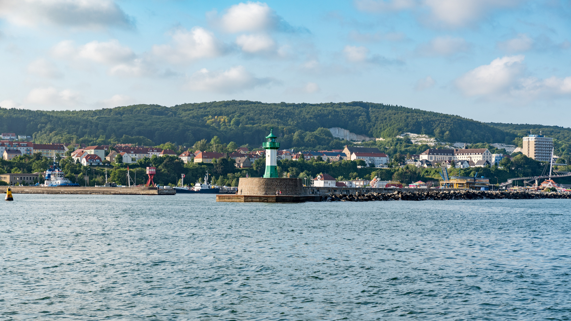 Der Hafen und die Mole von Sassnitz