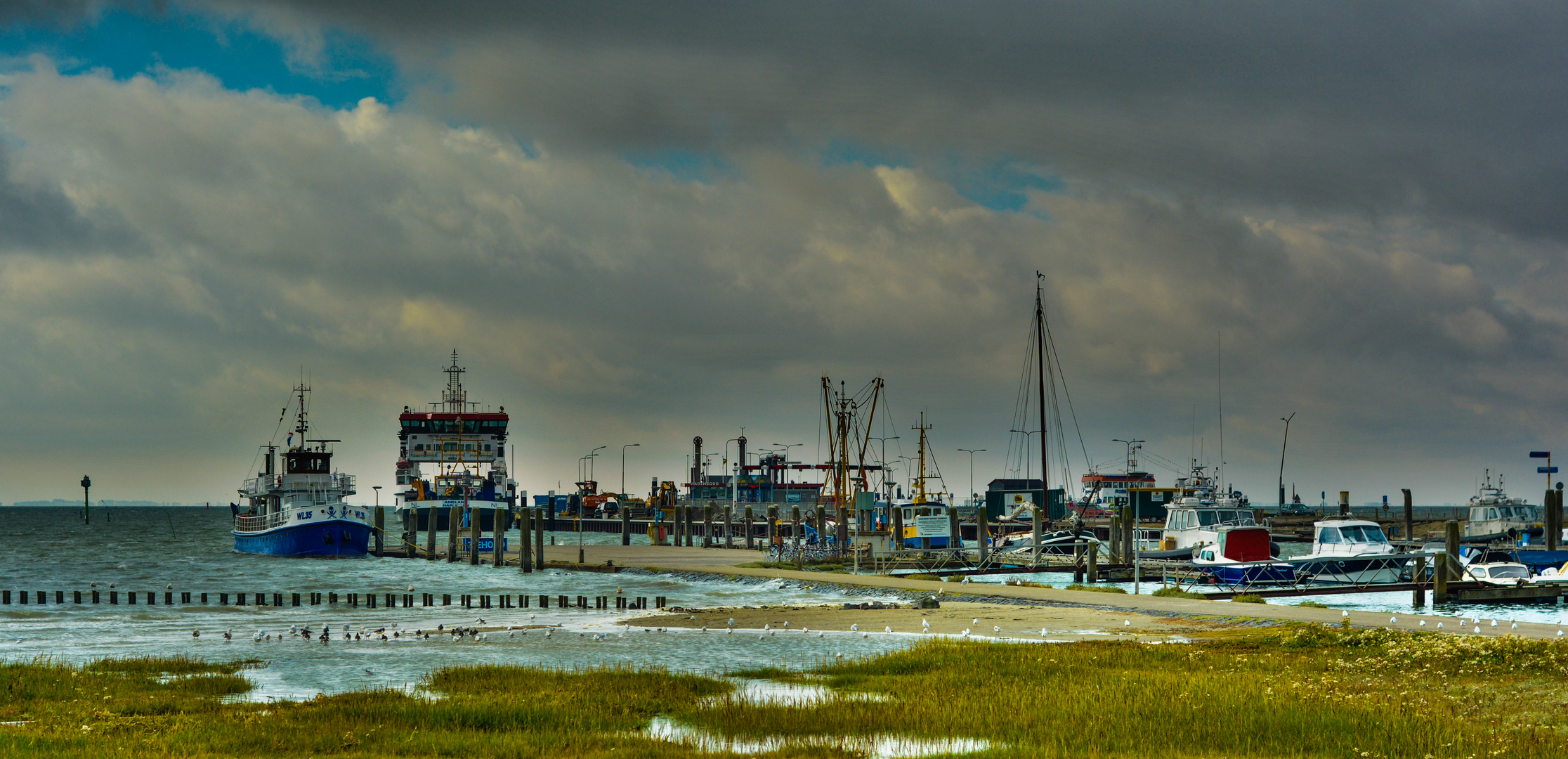 Der Hafen von Ameland