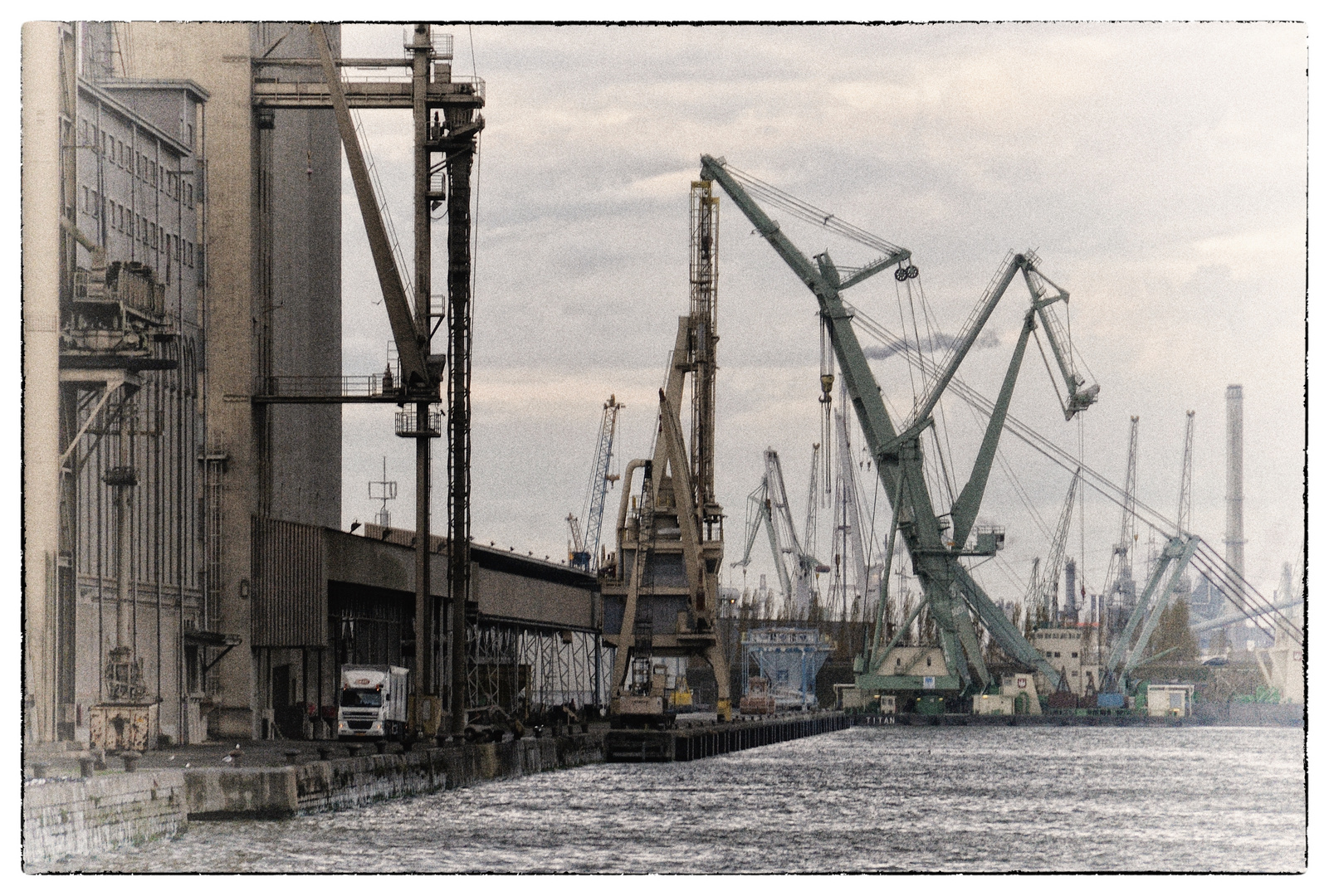 Der Hafen von Antwerpen - Le port d'Anvers