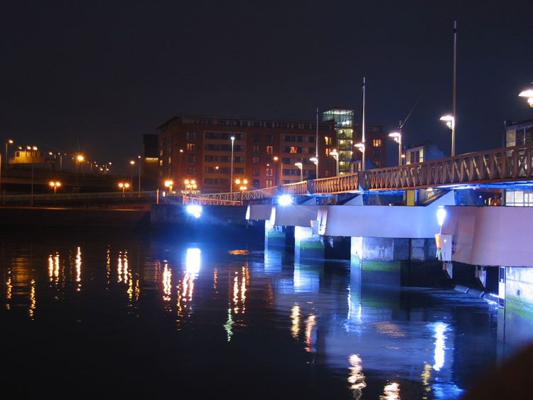 Der Hafen von Belfast (in Blau)